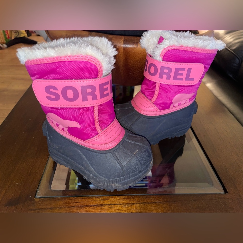 Sorel winter boots toddler Size 5